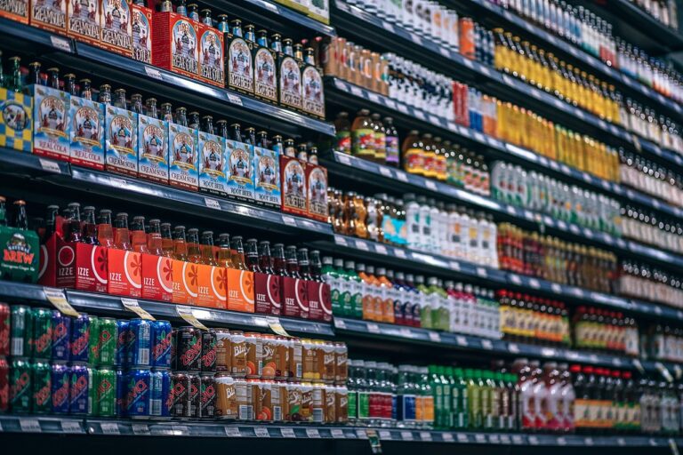Il est crucial d'éviter la consommation excessive de sodas pour éviter les dangers qu'ils peuvent avoir sur la santé.